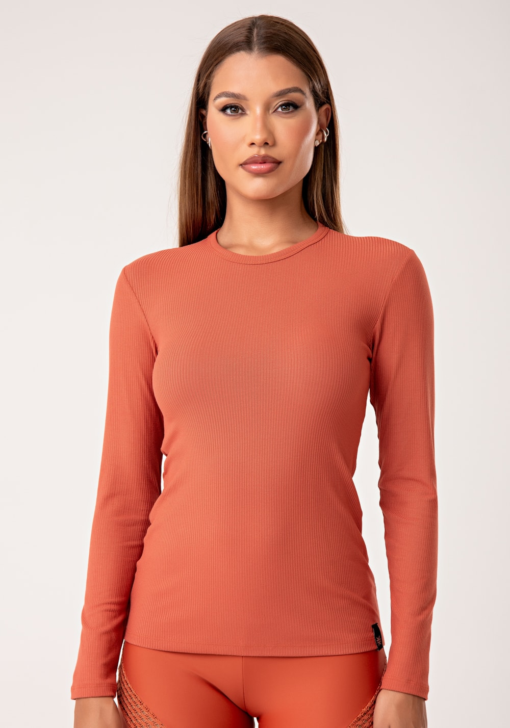Blusa feminina manga longa terracota canelada lush