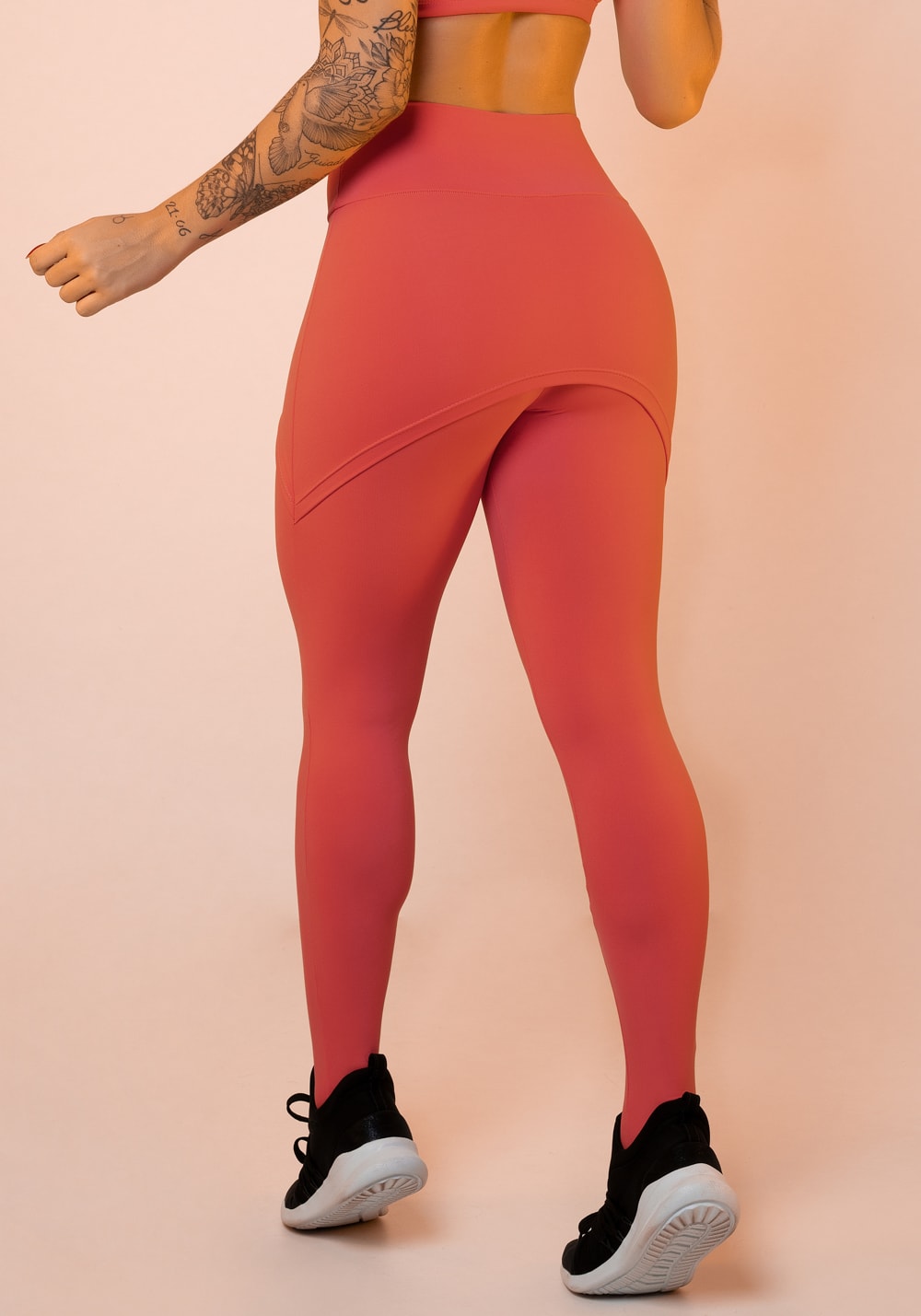 leg com tapa bumbum
