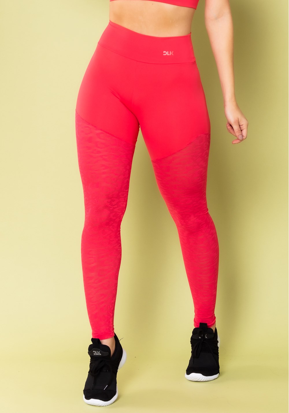 Calça legging energy com recortes em tela rosa - DLK - Calça Legging -  Magazine Luiza