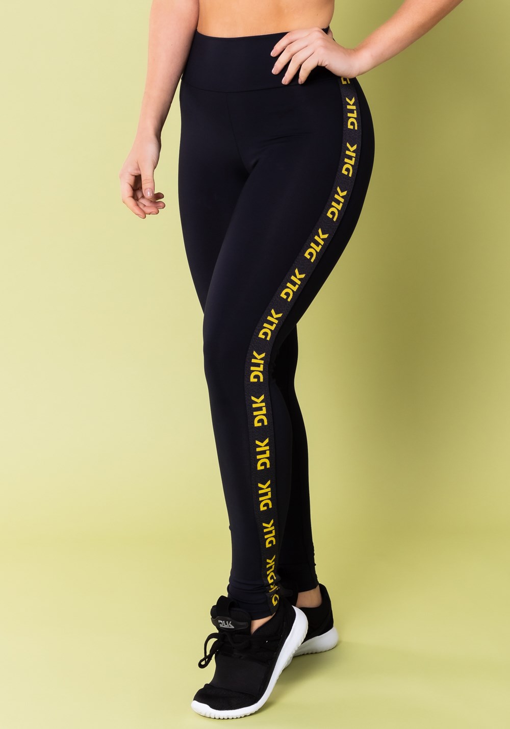 Calça legging energy poliamida preta com elástico detalhe amarelo