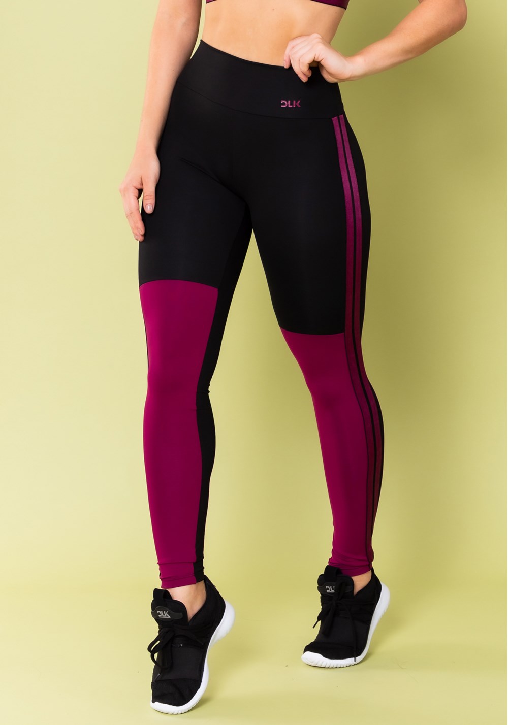 Calça legging energy com recortes em tela rosa - DLK - Calça
