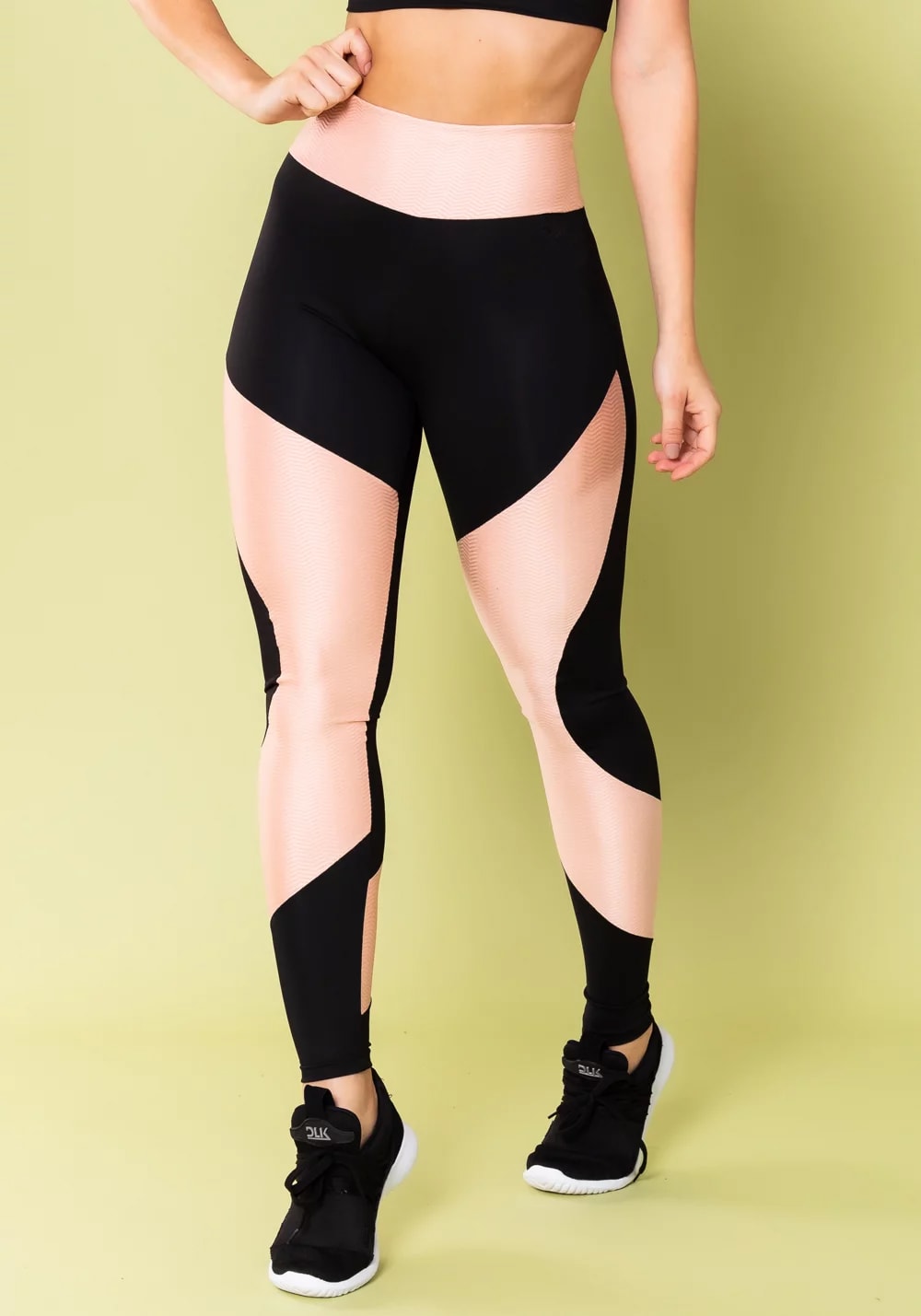 Calca Legging Energy Texturizada Com Recortes Rosa Bebe Dlkmodas