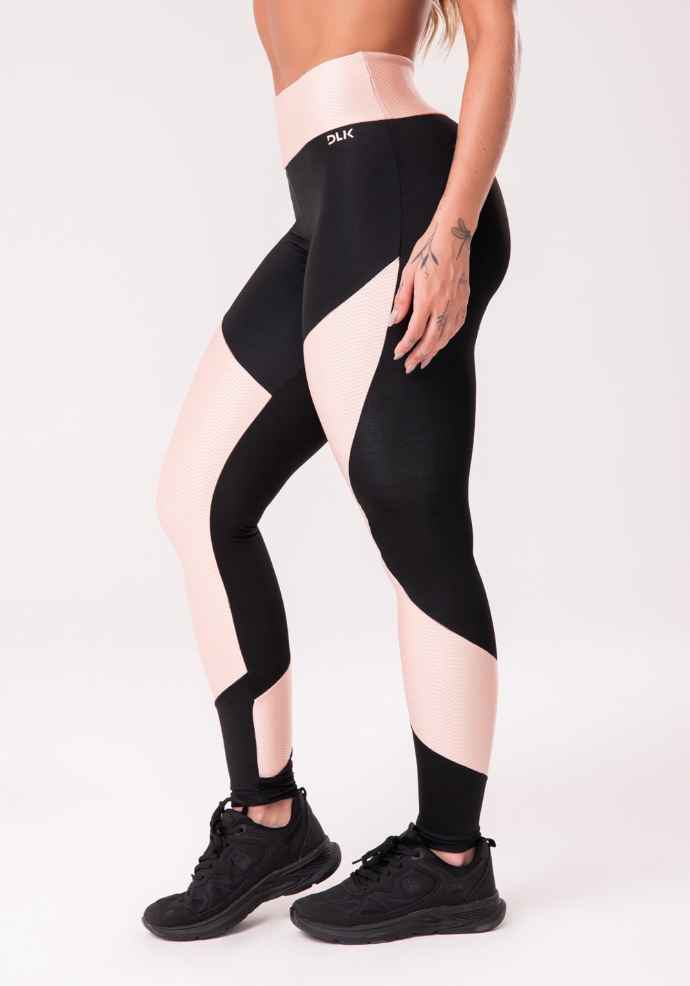 Calça legging energy texturizada com recortes rosa bebê