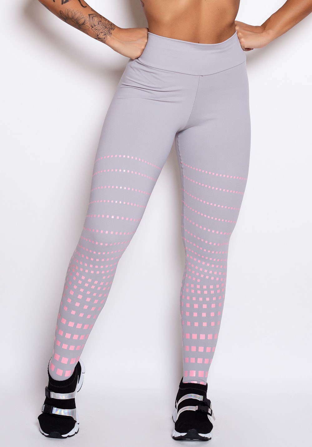 legging cinza com rosa