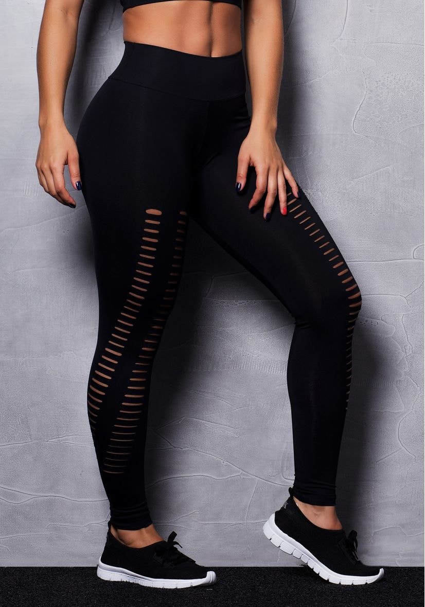 calça legging com corte a laser