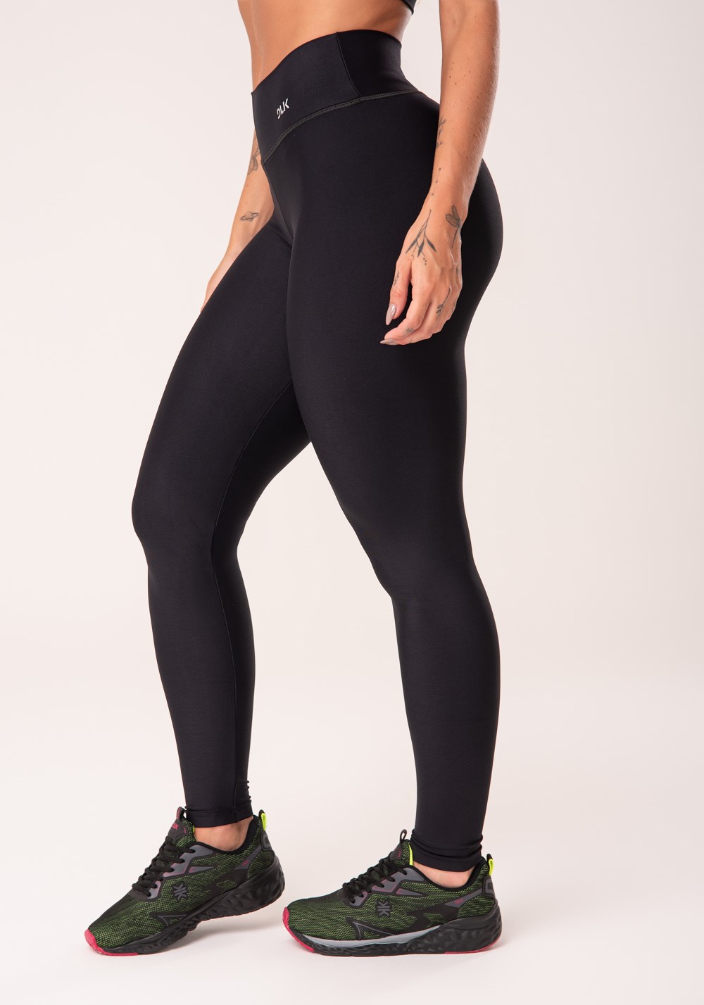 Legging best sale curta preta