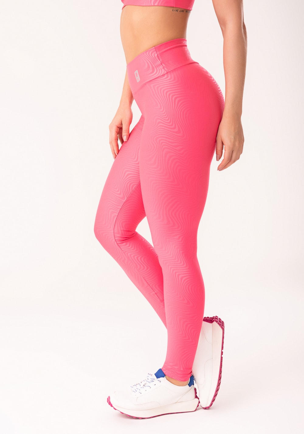 Calça legging shine rosa texturizada ondas dlk