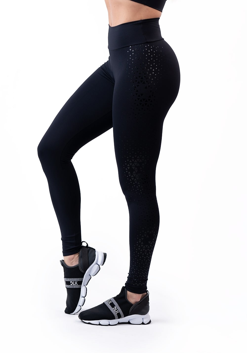 Calça preta triangles line dlk