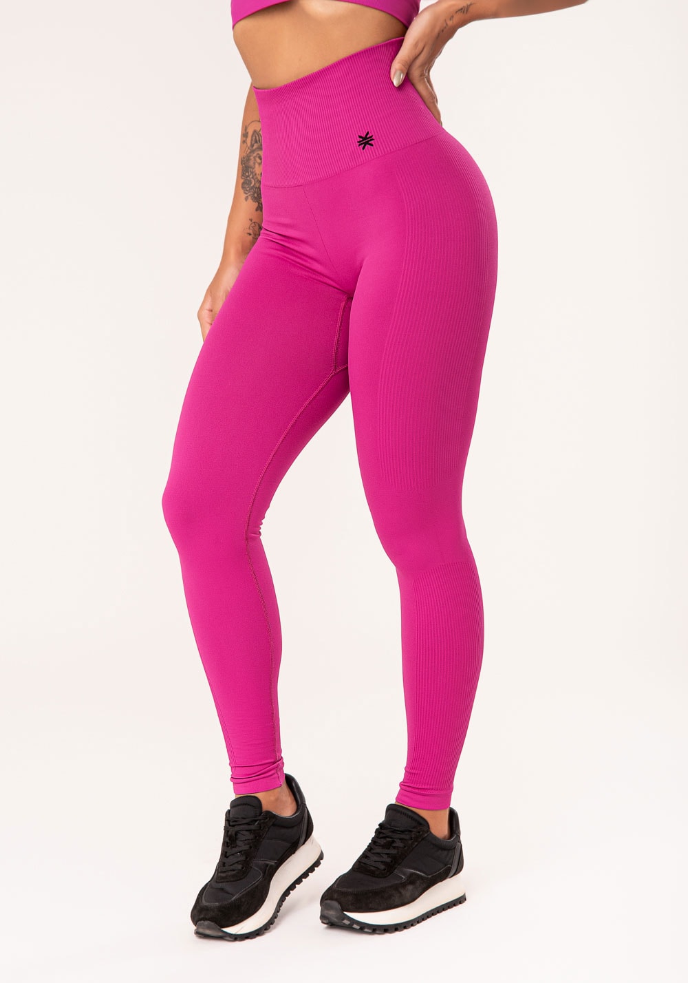 Legging fitness feminina fúcsia com recorte canelado seamless