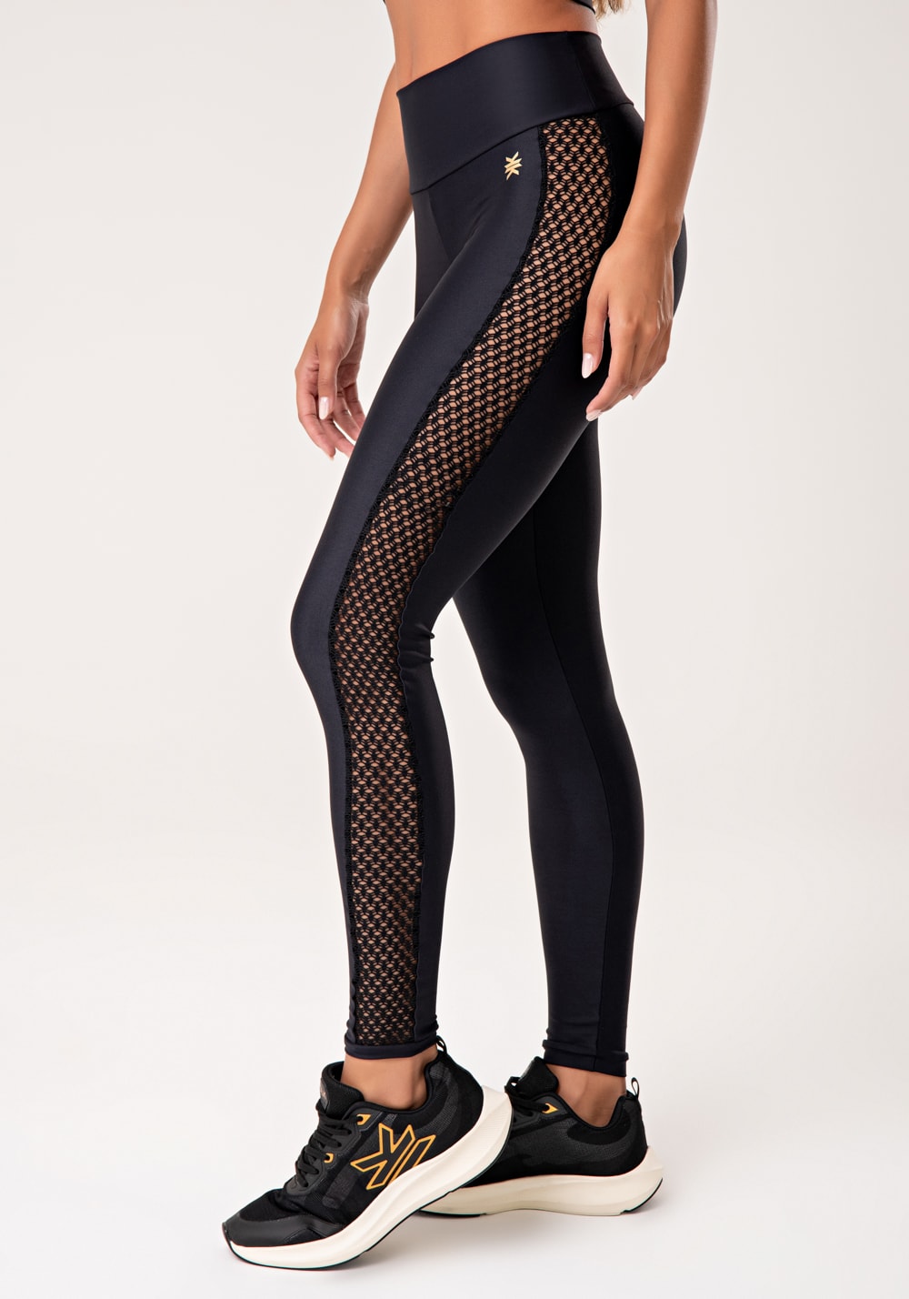Legging fitness feminina preto com tela lateral lush