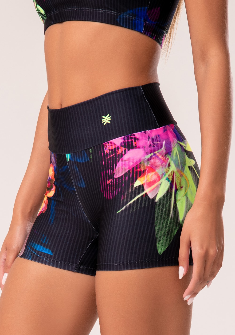 Short fitness feminino estampado neon hypnotic printed