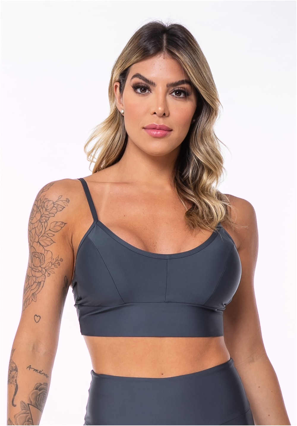 Top equilibrium cinza com bojo e alças finas dlk