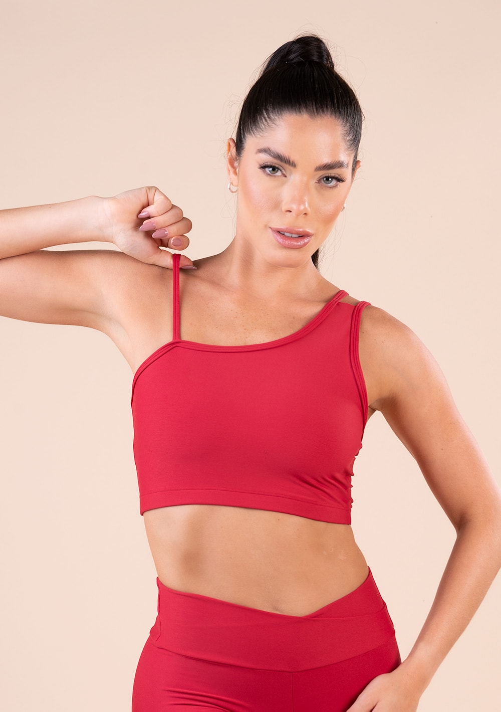 Top fitness feminino assimétrico vermelho action dlk