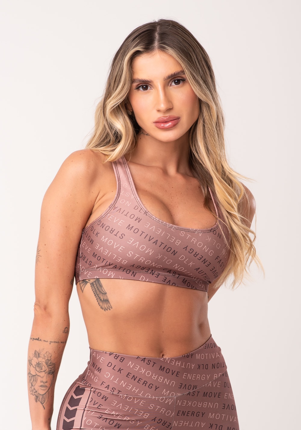 Top fitness feminino estampado authentic marrom printed dlk