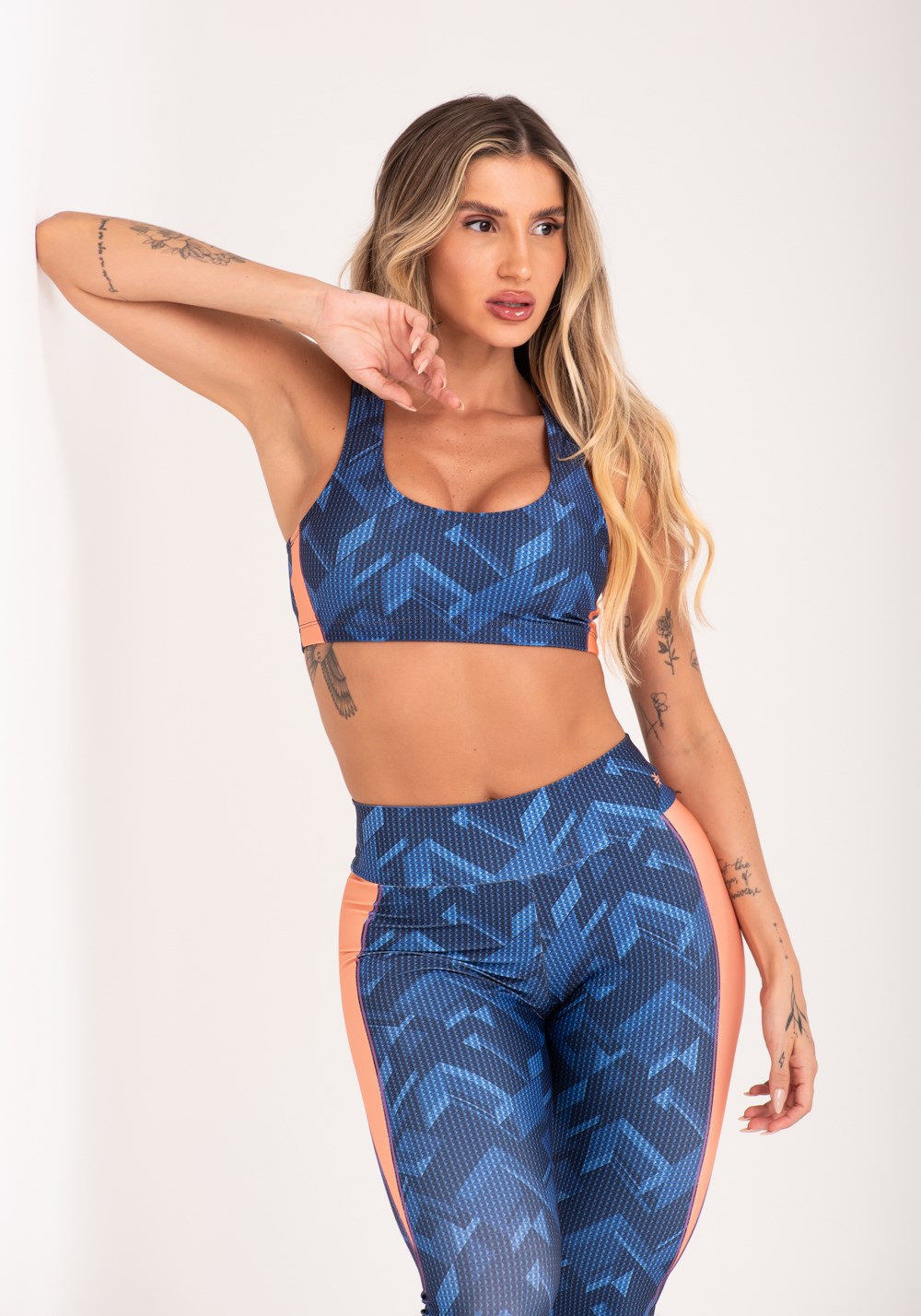 Top fitness feminino estampado brave azul printed