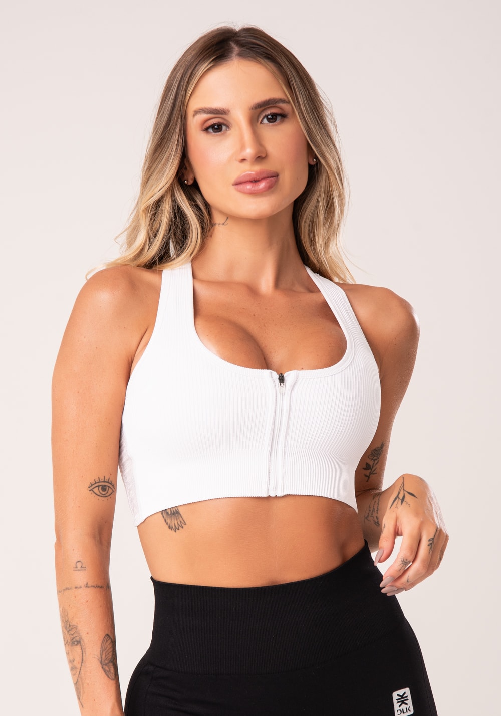 Top fitness feminino nadador com bojo e zíper branco seamless+