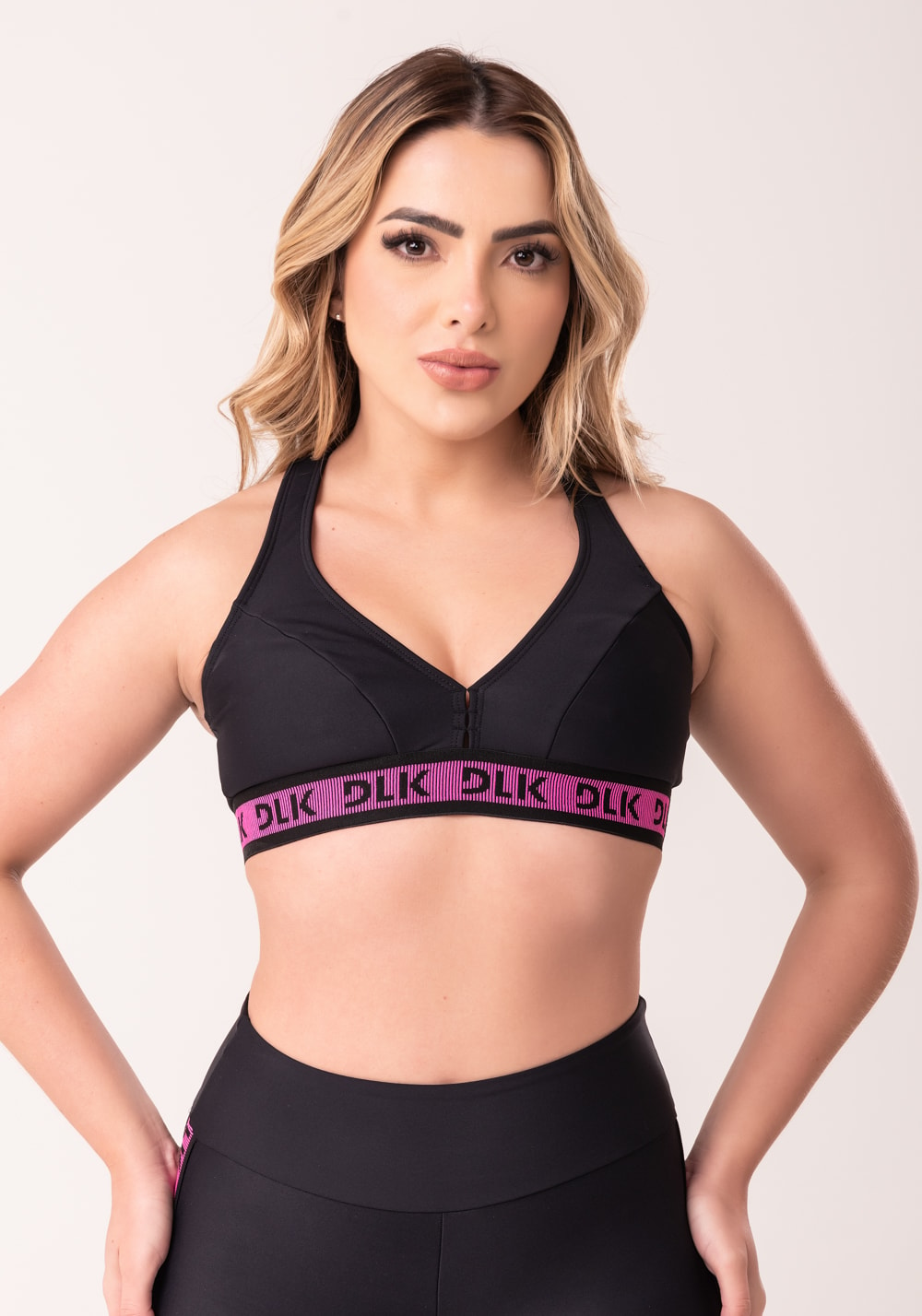 Top fitness feminino nadador preto com elástico rosa canelado intense