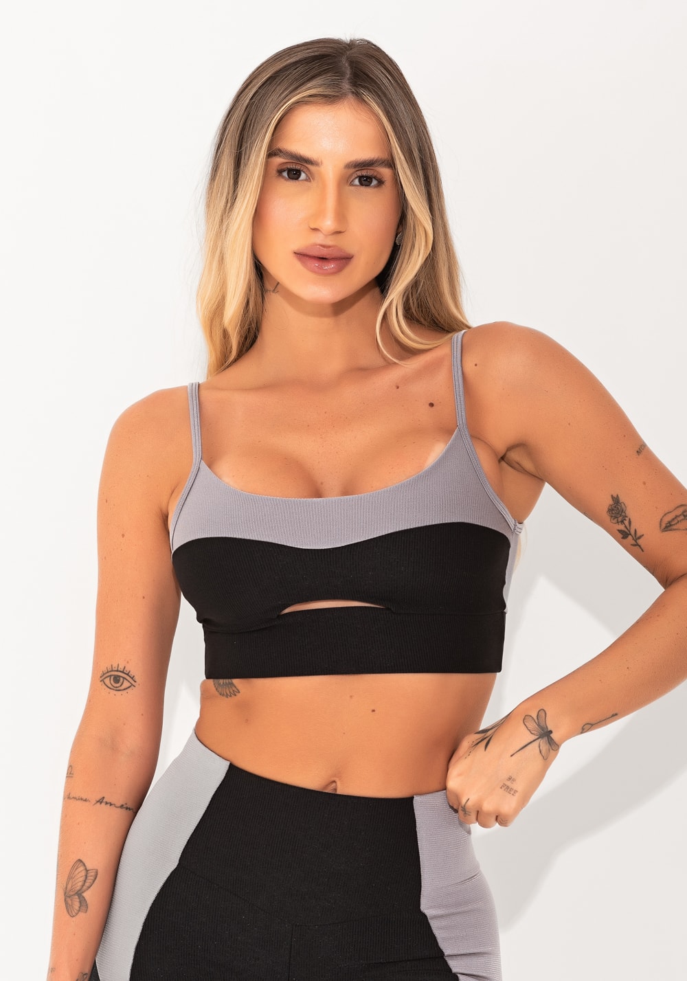 Top fitness feminino preto e cinza com bojo canelado elegance