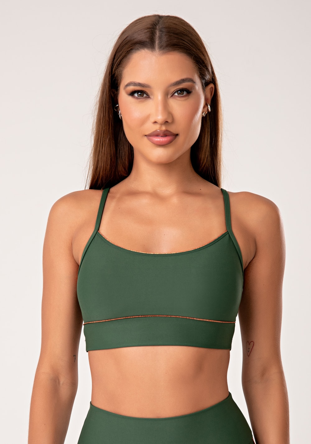 Top fitness feminino verde com bojo e detalhe em lurex lush