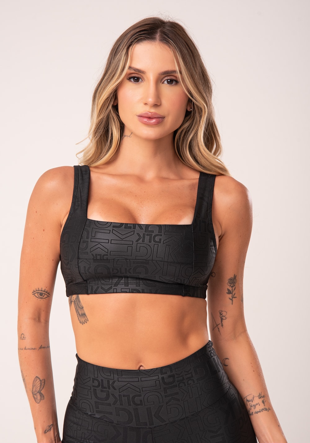 Top Shine Texturizado Dlk Decote Reto Preto top-shine-texturizado-dlk-decote-reto-preto